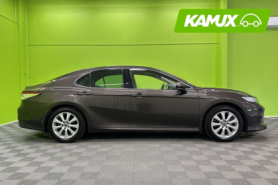 Toyota Camry vaihtoauto