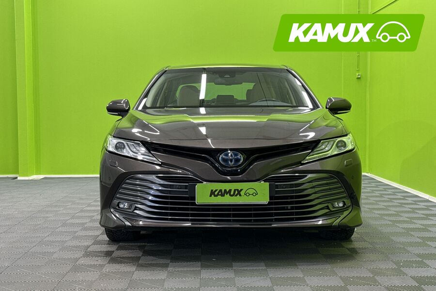 Toyota Camry vaihtoauto