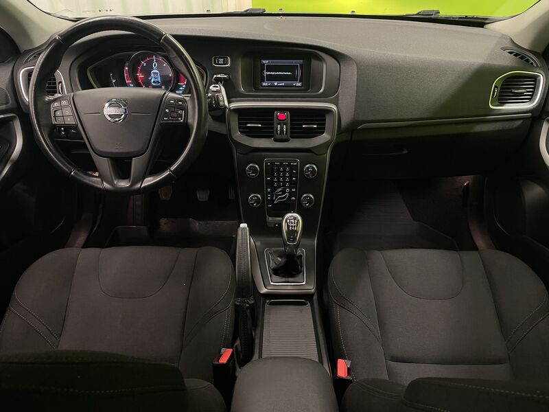 Volvo V40 vaihtoauto