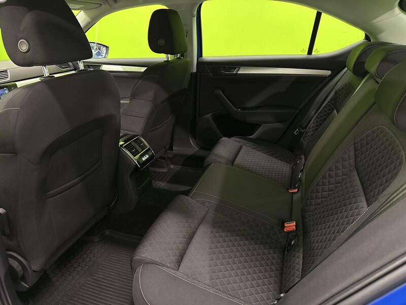 Skoda Superb vaihtoauto