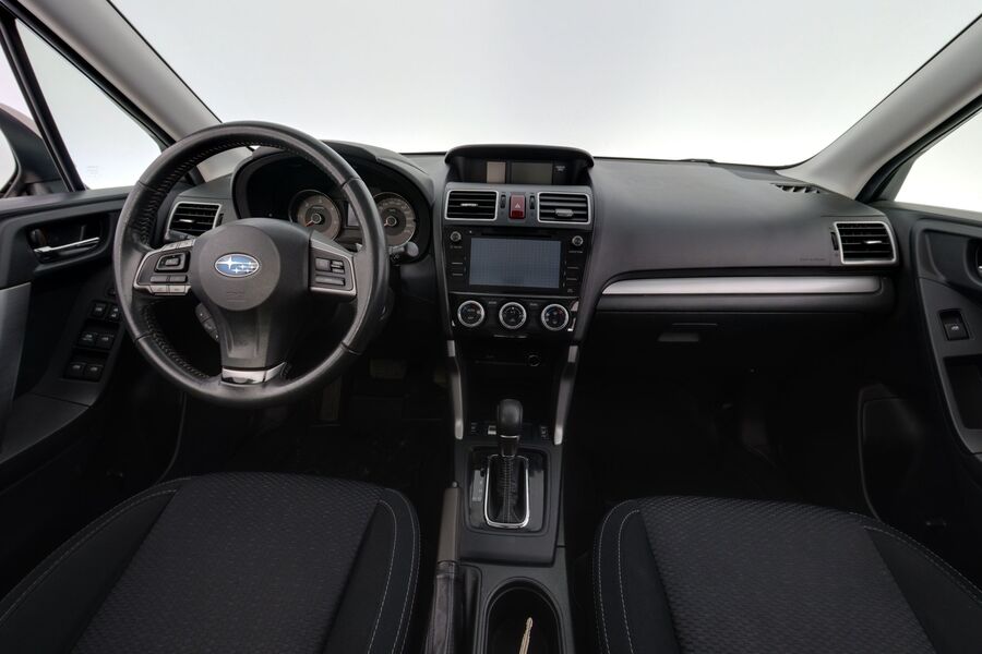 Subaru Forester vaihtoauto