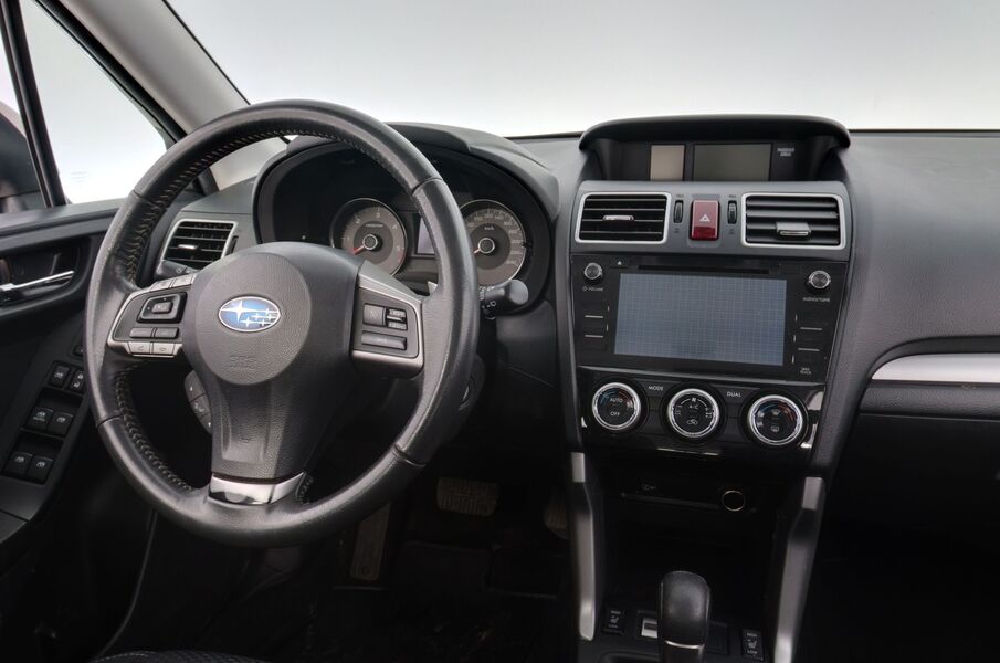 Subaru Forester vaihtoauto