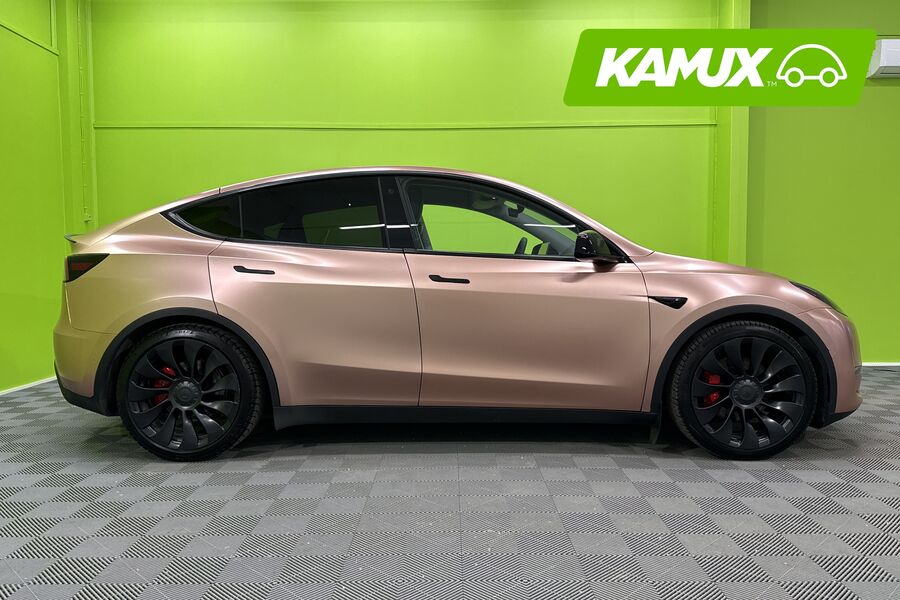 Tesla Model Y vaihtoauto