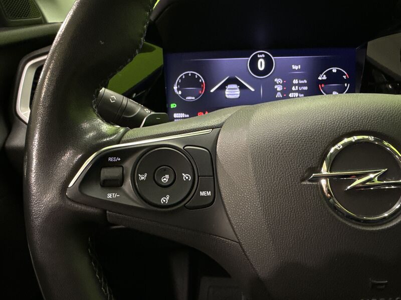 Opel Grandland vaihtoauto