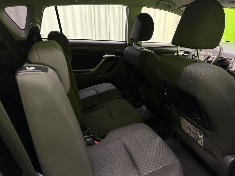 Toyota Verso vaihtoauto