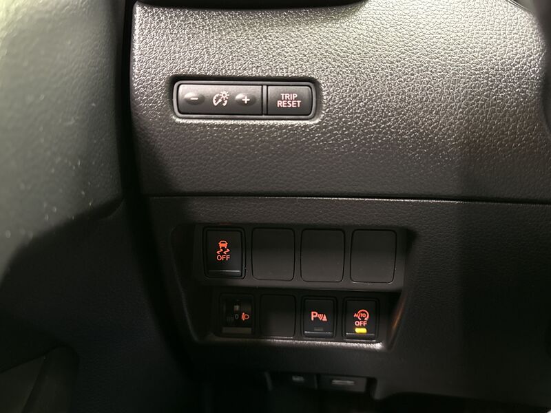 Nissan X-Trail vaihtoauto