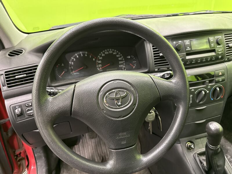 Toyota Corolla vaihtoauto