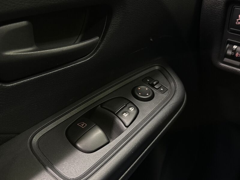 Nissan Micra vaihtoauto