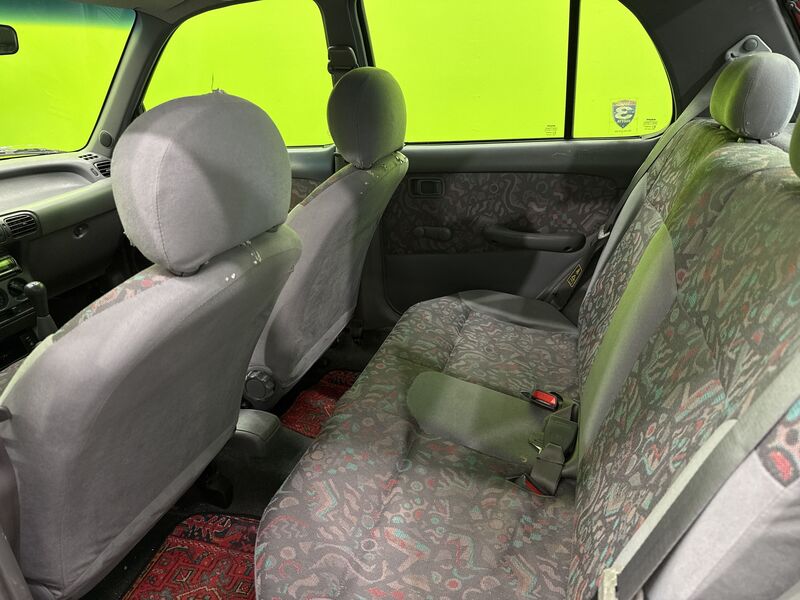 Nissan Micra vaihtoauto