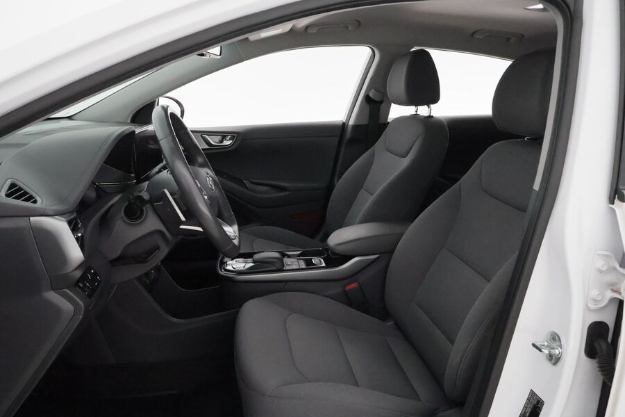 Hyundai IONIQ electric vaihtoauto