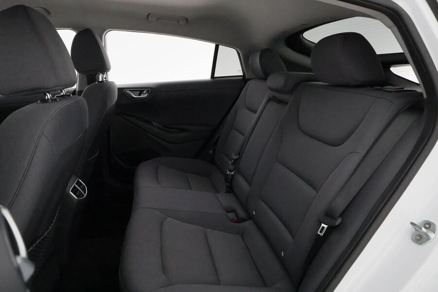 Hyundai IONIQ electric vaihtoauto