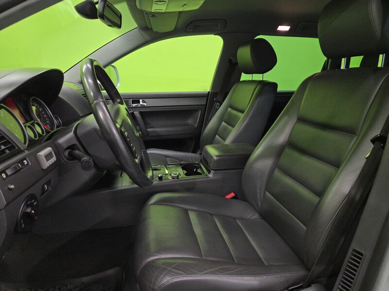 Volkswagen Touareg vaihtoauto