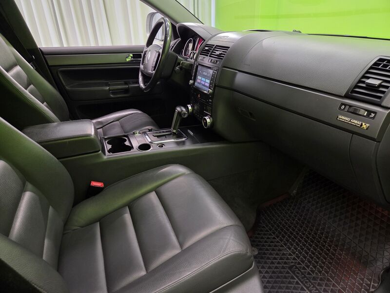 Volkswagen Touareg vaihtoauto