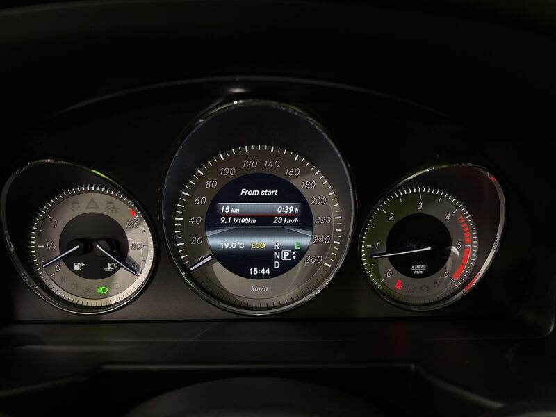 Mercedes-Benz GLK vaihtoauto