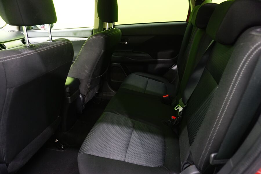 Mitsubishi Outlander vaihtoauto