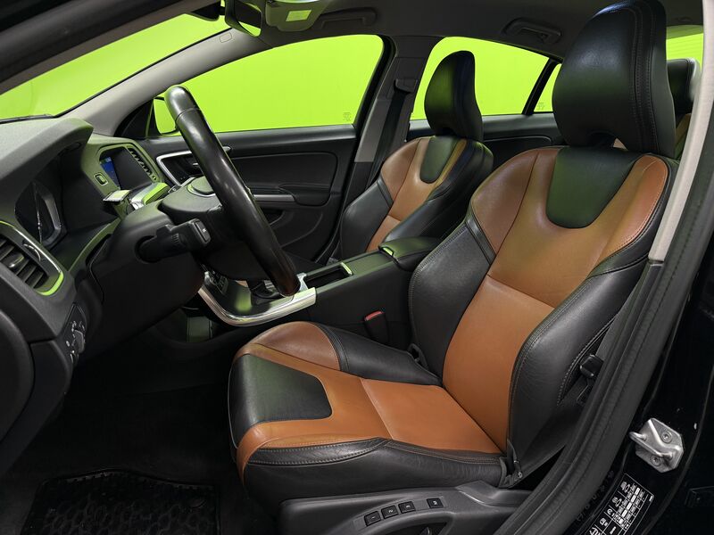 Volvo S60 Cross Country vaihtoauto