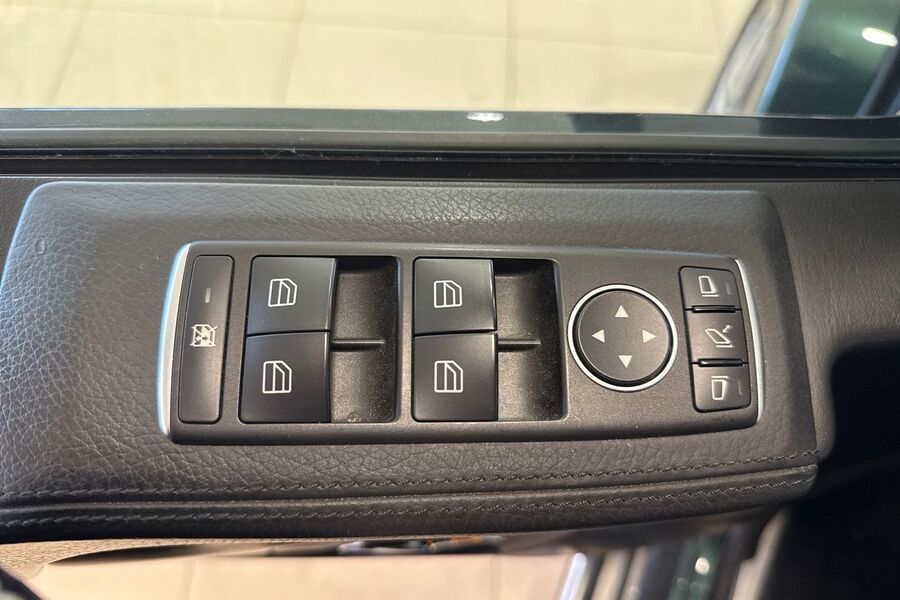 Mercedes-Benz G vaihtoauto