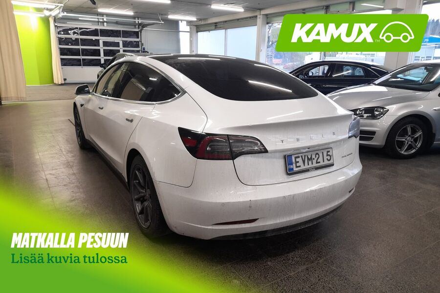 Tesla Model 3 vaihtoauto