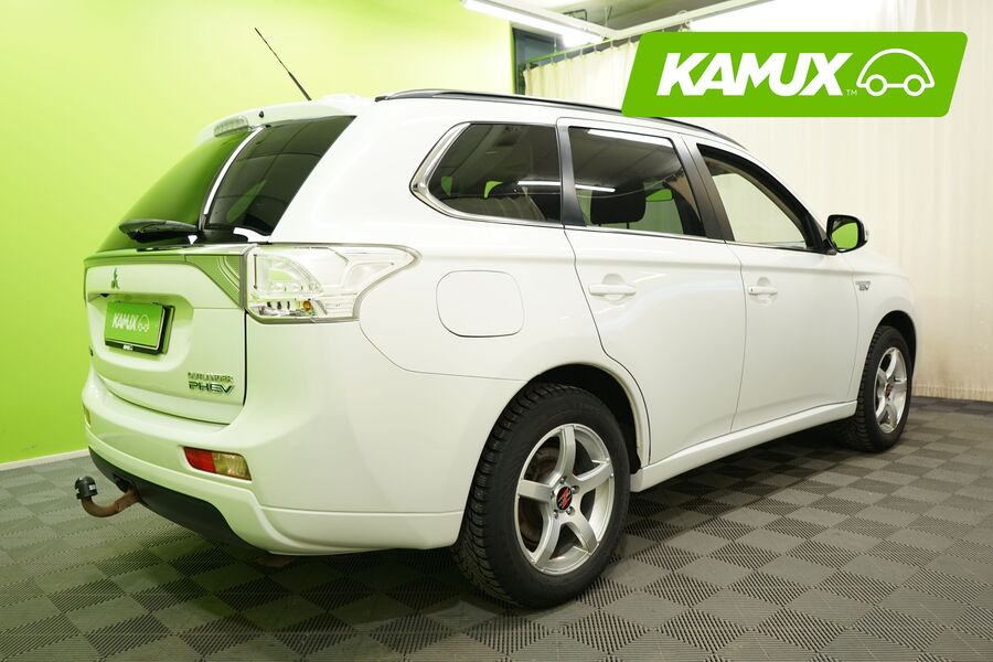 Mitsubishi Outlander PHEV vaihtoauto