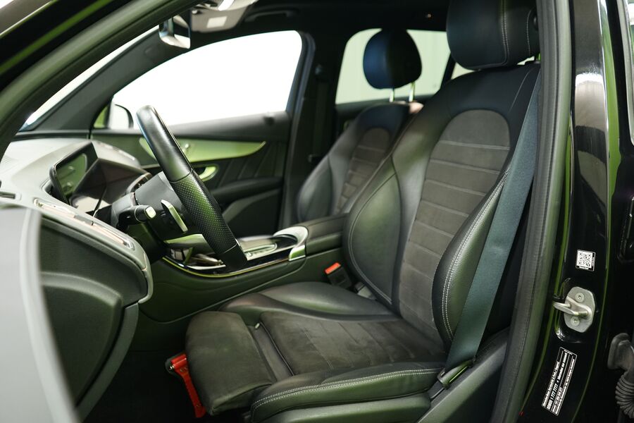 Mercedes-Benz EQC vaihtoauto