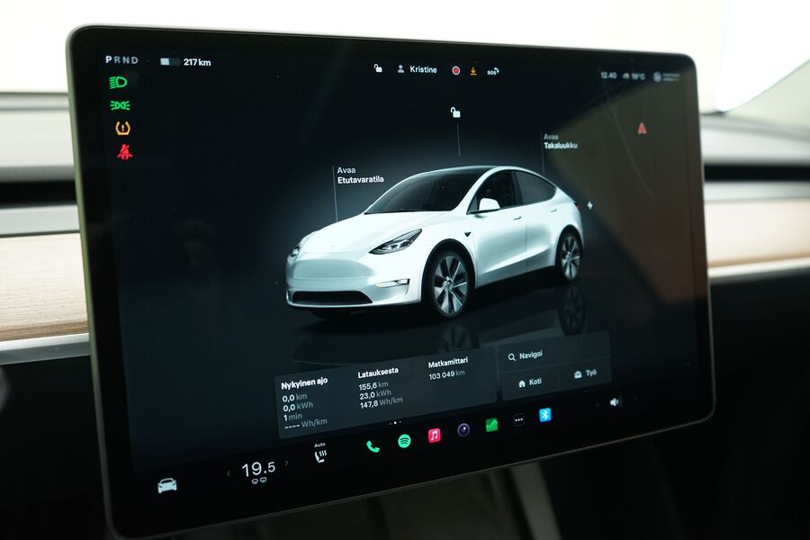 Tesla Model Y vaihtoauto