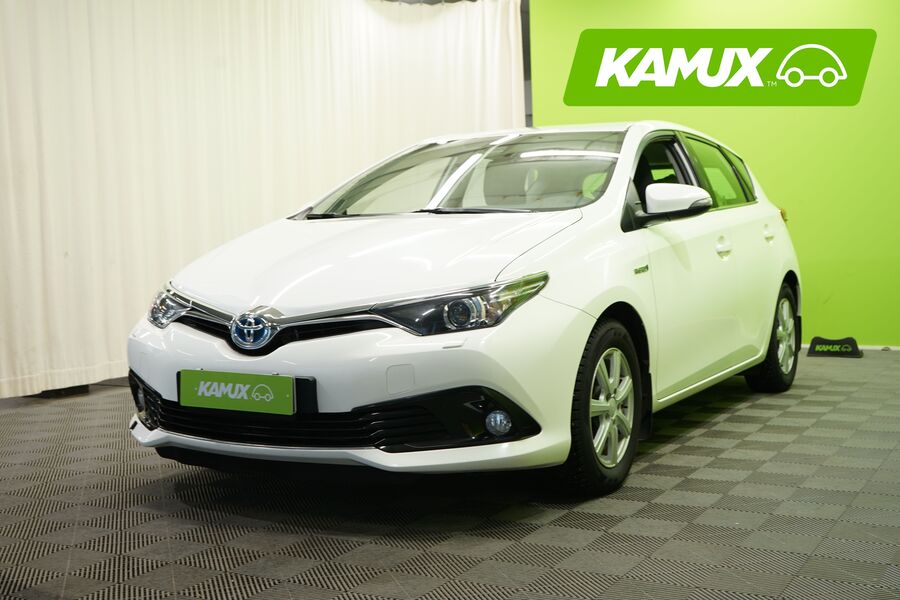 Toyota Auris vaihtoauto