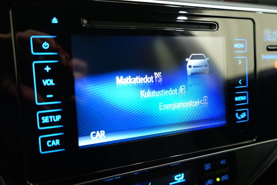 Toyota Auris vaihtoauto