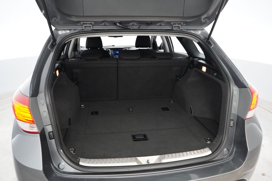 Hyundai i40 vaihtoauto