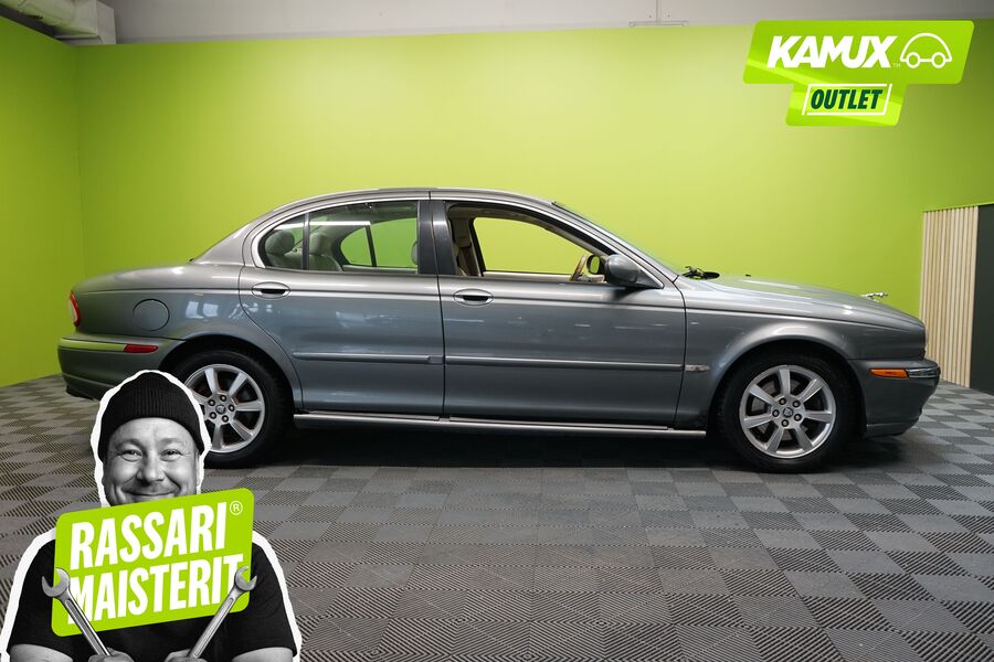 Jaguar X-Type vaihtoauto