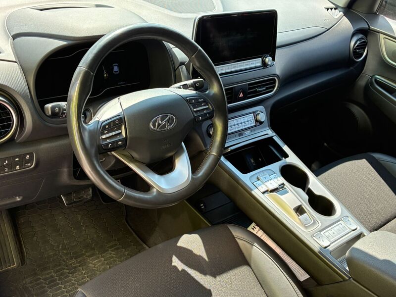 Hyundai KONA Electric vaihtoauto