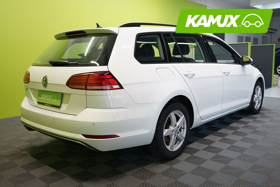 Volkswagen Golf vaihtoauto