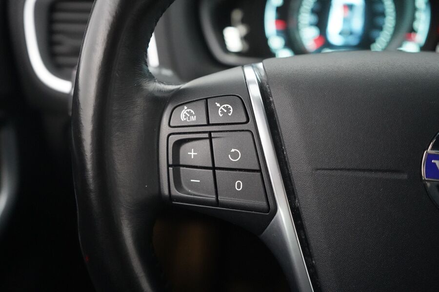 Volvo V40 vaihtoauto