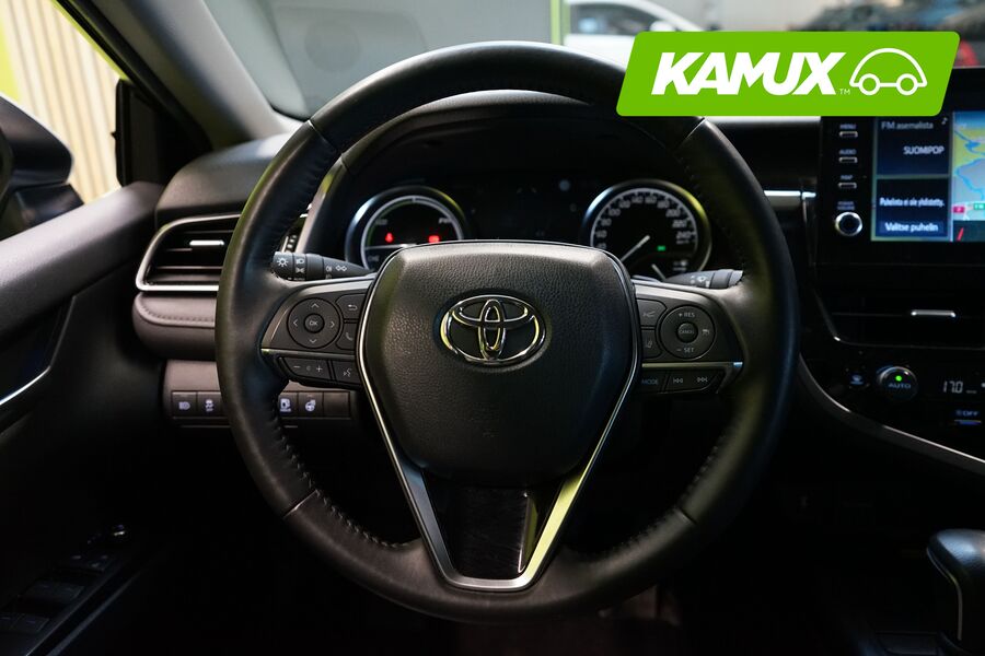 Toyota Camry vaihtoauto