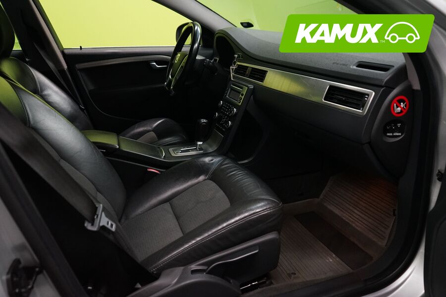 Volvo V70 vaihtoauto