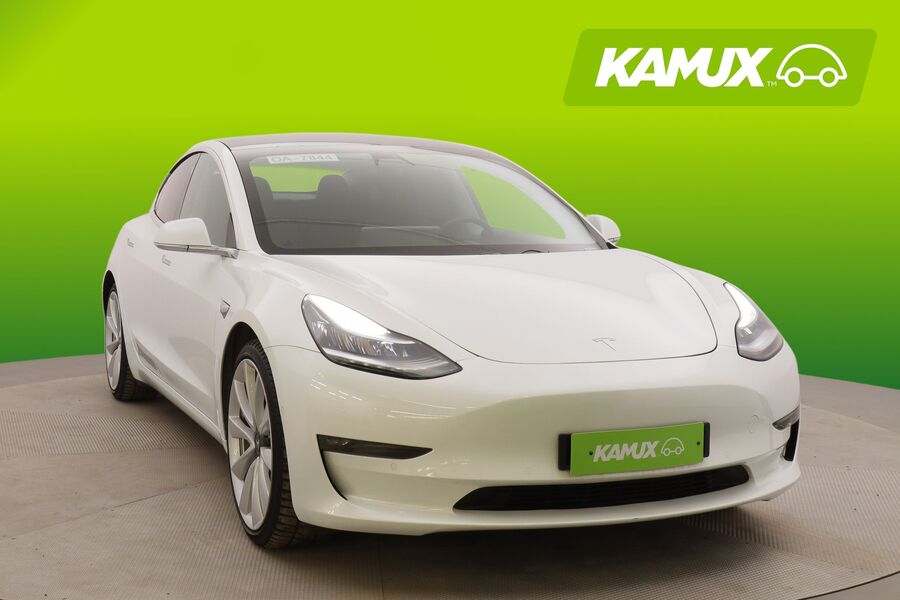 Tesla Model 3 vaihtoauto