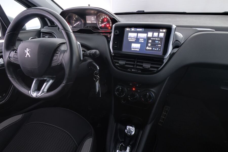 Peugeot 208 vaihtoauto