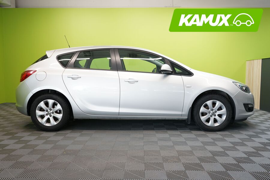 Opel Astra vaihtoauto