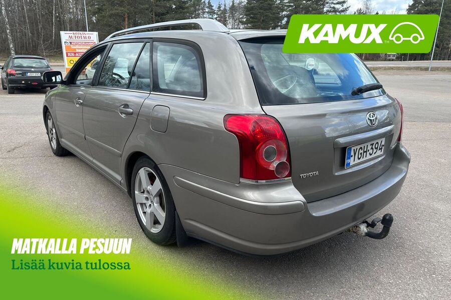 Toyota Avensis vaihtoauto