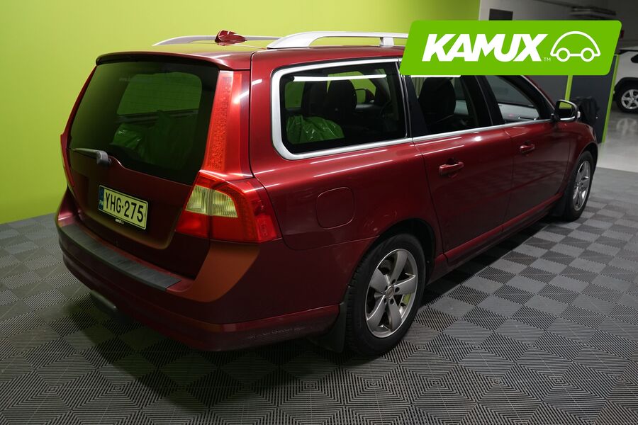 Volvo V70 vaihtoauto