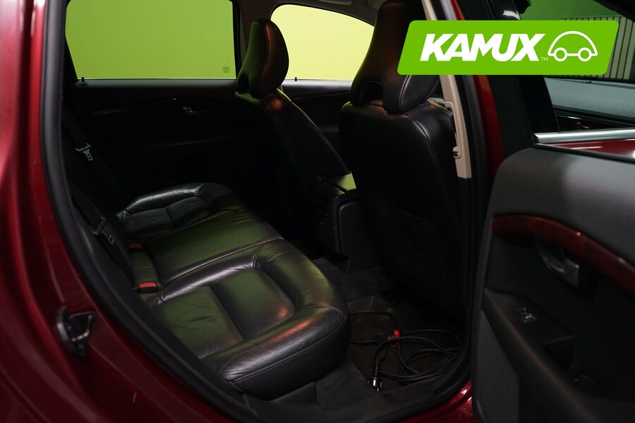 Volvo V70 vaihtoauto