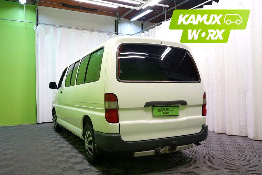 Toyota Hiace vaihtoauto