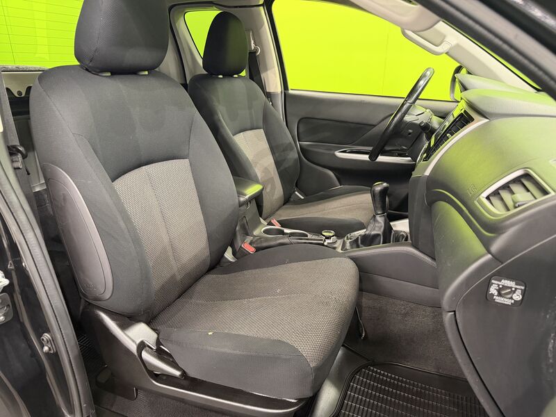 Mitsubishi L200 vaihtoauto