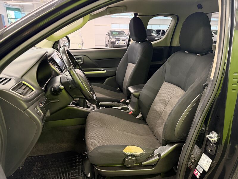Mitsubishi L200 vaihtoauto