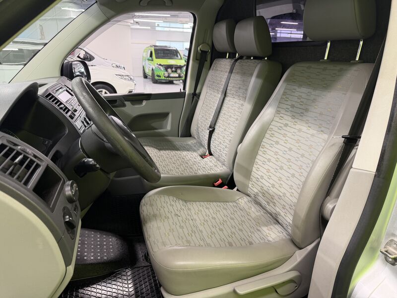 Volkswagen Transporter vaihtoauto