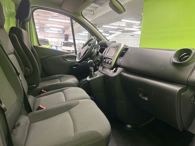 Renault Trafic vaihtoauto