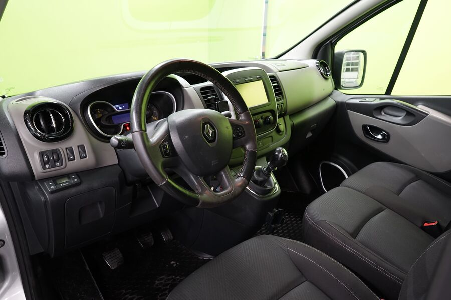 Renault Trafic vaihtoauto