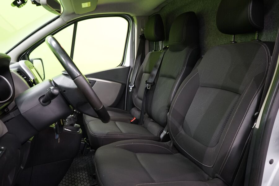 Renault Trafic vaihtoauto