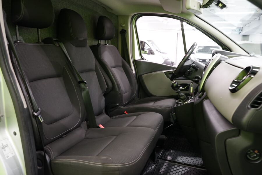 Renault Trafic vaihtoauto