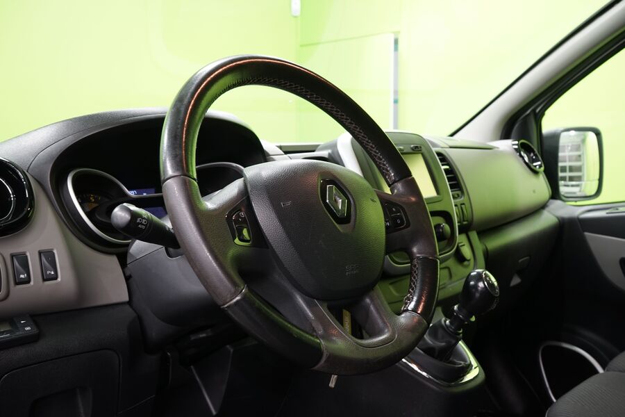 Renault Trafic vaihtoauto