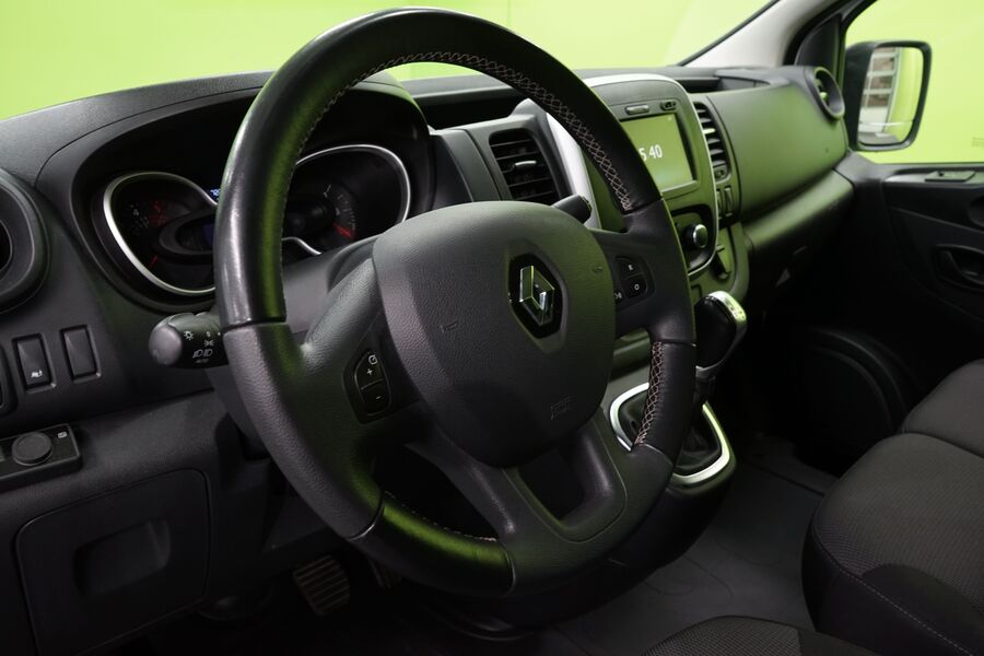 Renault Trafic vaihtoauto